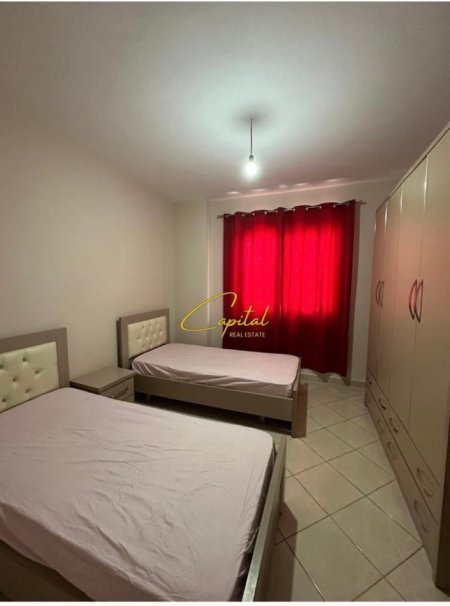 Tirane, jepet me qera apartament 2+1 Kati 7, 100 m² 450 € (ASTIR)