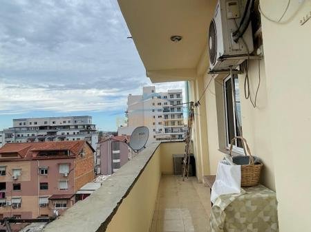 Qera, Apartament 3+1, Rruga Bardhyl, Tiranë. AREA52746