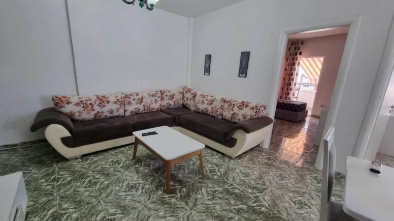 Tirane, jepet me qera apartament 2+1 Kati 7, 100 m² 550 € (Don Bosko)