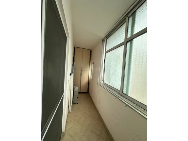 Tirane, jepet me qera apartament Kati 6, 80 m² 600 € (Pazari i Ri)