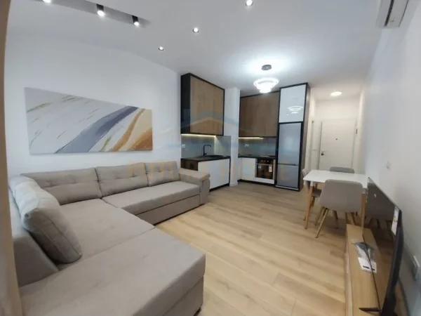 Tirane, shitet apartament 1+1 Kati 7, 53 m² 89.000 € 