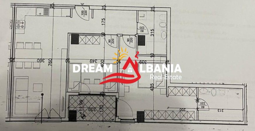 Tirane, shitet apartament 2+1+Ballkon Kati 4, 121 m² 186.000 € (Ne Laprake - ID 41211968)