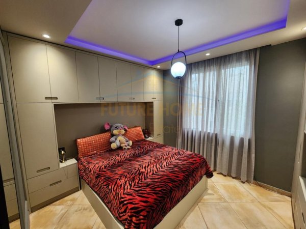 Tirane, shitet apartament 1+1+Ballkon Kati 3, 63 m² 155.000 € (KODRA E DIELLIT)