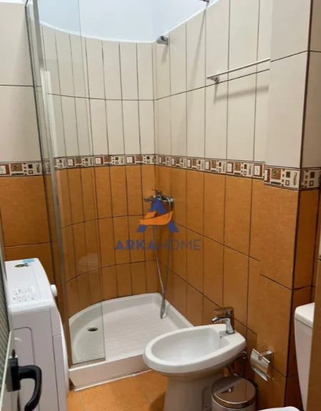 SHITET APARTAMENT 2+1+Aneks+Ballkon Kati 5, 140 m² 166.000 € (GOLEM)