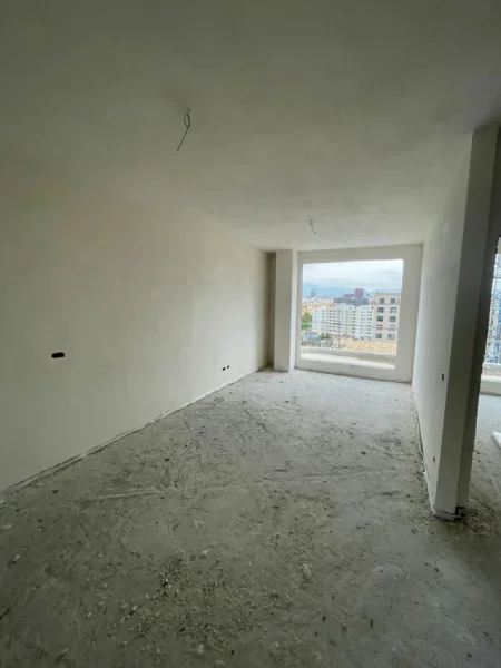 Tirane, shitet apartament 2+1+Ballkon Kati 1, 120 m² 179.000 € (Rruga Simon Gjoni)