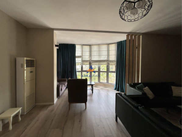 Tirane, jepet me qera apartament 3+1+Ballkon Kati 6, 135 m² 1.200 € (RRUGA ALLA,KOPSHTI ZOOLOGJIK)