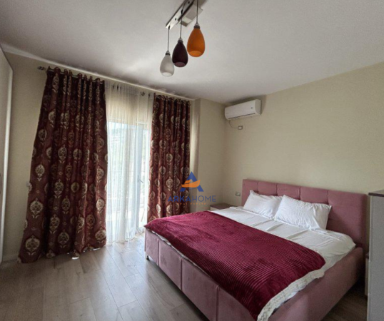 Tirane, jepet me qera apartament 3+1+Ballkon Kati 6, 135 m² 1.200 € (RRUGA ALLA,KOPSHTI ZOOLOGJIK)