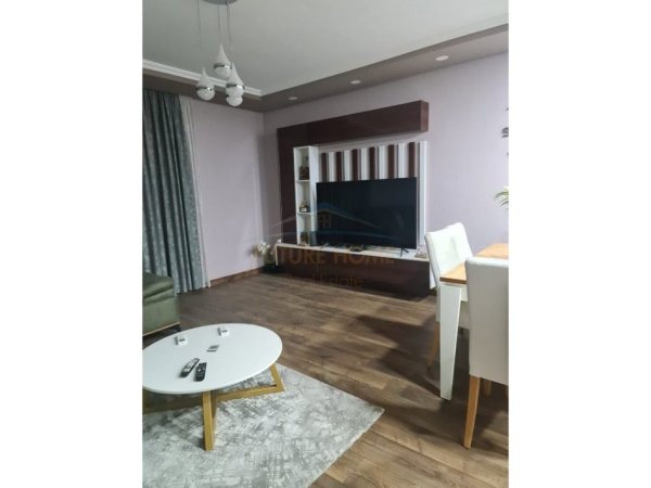 Tirane, shitet apartament 1+1+Aneks+Ballkon Kati 4, 105 m² 200.000 € (VASIL SHANTO)