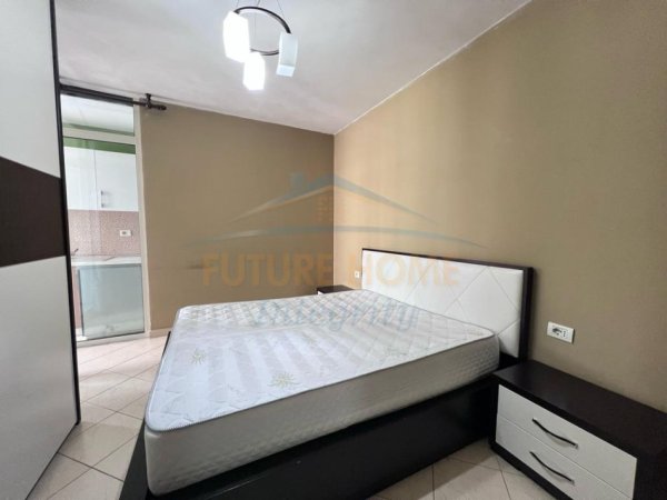 Tirane, jepet me qera apartament 1+1 Kati 7, 76 m² 590 € (Tregu Elektrik)