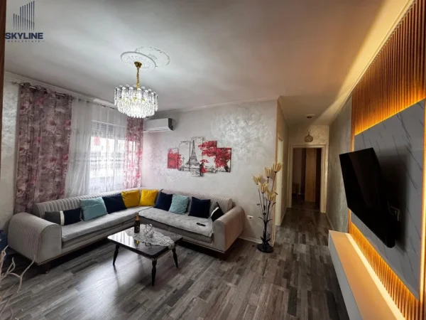 Tirane, shitet apartament 2+1 Kati 4, 88 m² 139.000 € (Yzberisht)