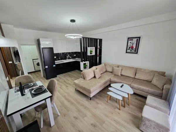 Durres, shitet apartament 1+1+Ballkon Kati 9, 75 m² 97.000 € 