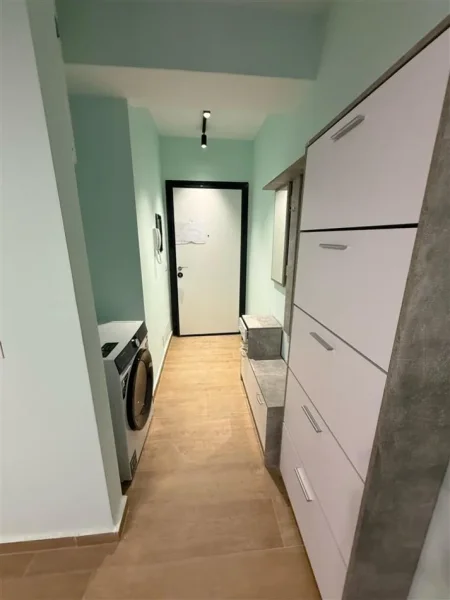 Tirane, jepet me qera apartament 1+1 Kati 4, 63 m² 500 € (kodra diellit 2)