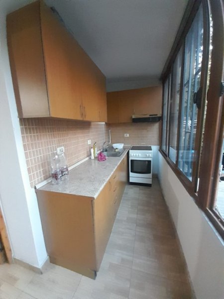Apartament 1+1 me Qera ,370E tek Rruga Dibrës- Tiranë