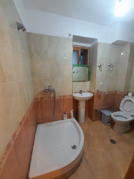 Apartament 1+1 me Qera ,370E tek Rruga Dibrës- Tiranë
