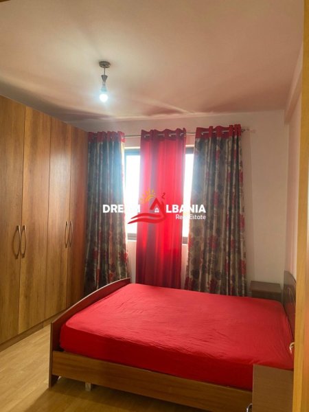 Tirane, jepet me qera apartament 1+1 , 76 m² 550 € 