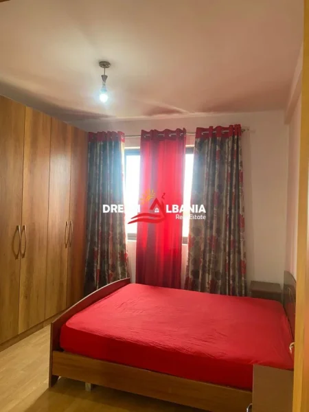 Tirane, jepet me qera apartament 1+1 , 76 m² 550 € 