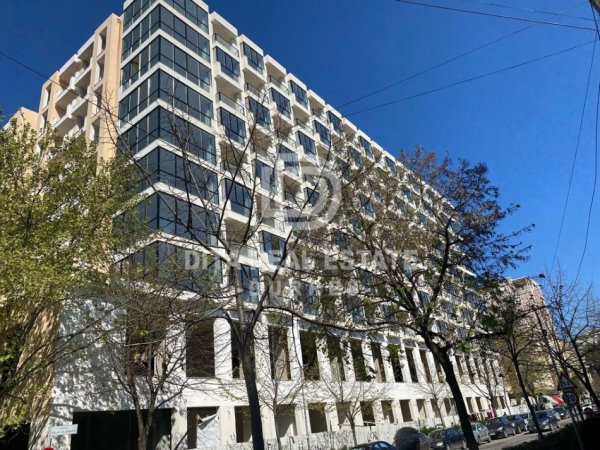 Durres, shitet apartament 2+1+Ballkon Kati 2, 146 m² 150.000 € (QENDER)