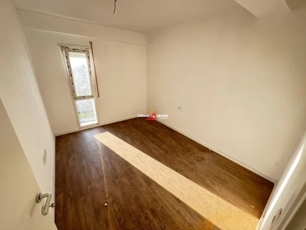 Tirane, shitet apartament 2+1 , 82 m² 130000 €