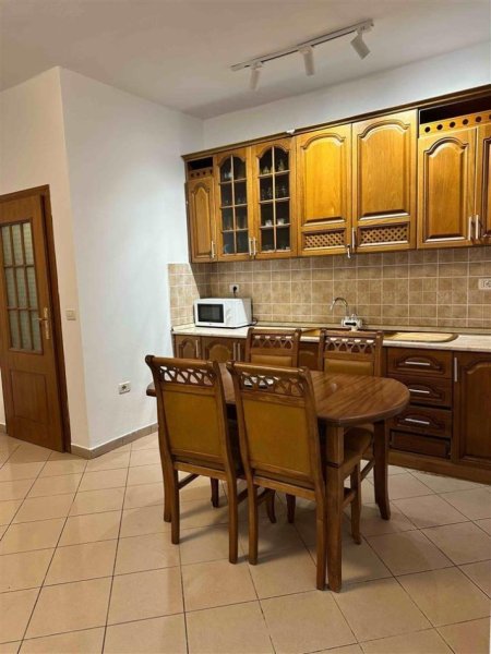 Tirane, jepet me qera apartament 1+1 Kati 1, 60 m² 450 € (Rruga Prokop Myzeqari)