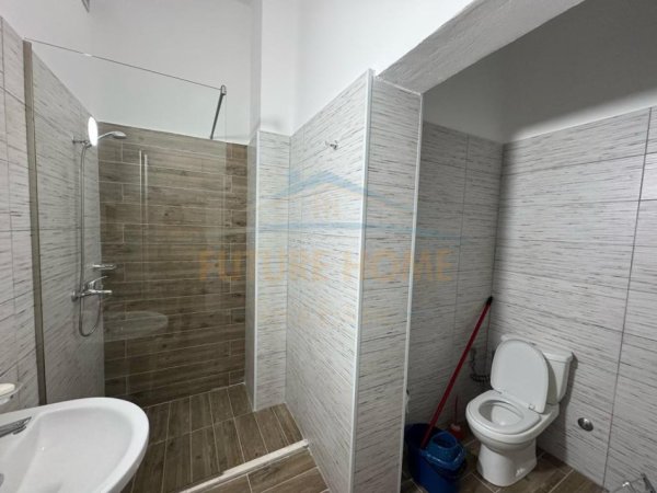 Durres, shitet apartament 2+1 Kati 0, 62 m² 77.000 € (PLAZH)