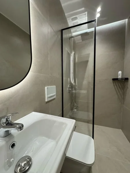 Tirane, shitet apartament 1+1 Kati 2, 60 m² 186.000 € (pazari i ri)