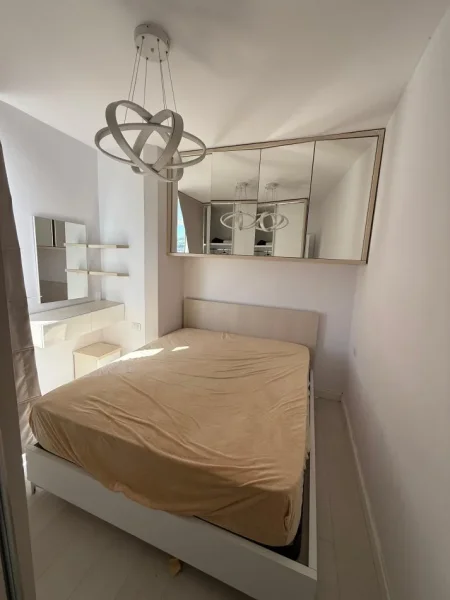 Tirane, jap me qera apartament 1+1+Ballkon Kati 11, 55 m² 500 € (rruga medar shtylla)