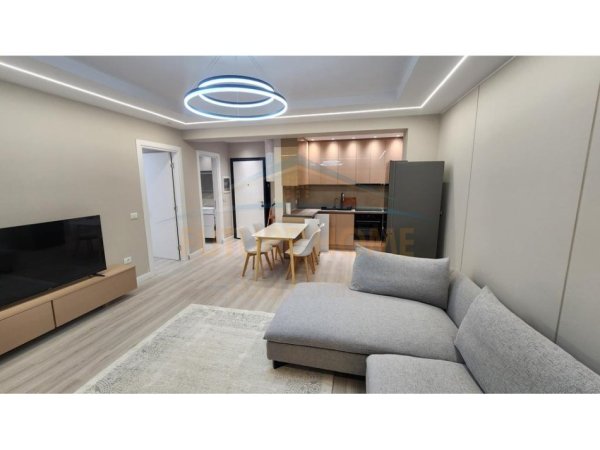 Tirane, jap me qera apartament 1+1 Kati 1, 75 m² 600 € (Kodra e Diellit)