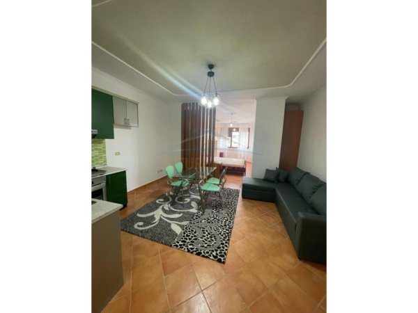 Durres, shitet apartament 1+1+Aneks Kati 7, 70 m² 70.000 € (DURRES)