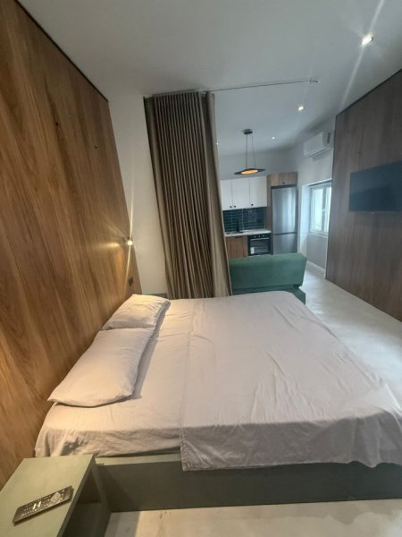 Tirane, shitet apartament Kati 5, 73 m² 220.000 € (Shalvaret)