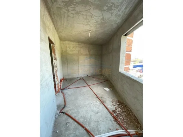 PASKUQAN, shitet apartament 2+1 Kati 1, 95 m² 104.104 € (Paskuqan, Tirane)