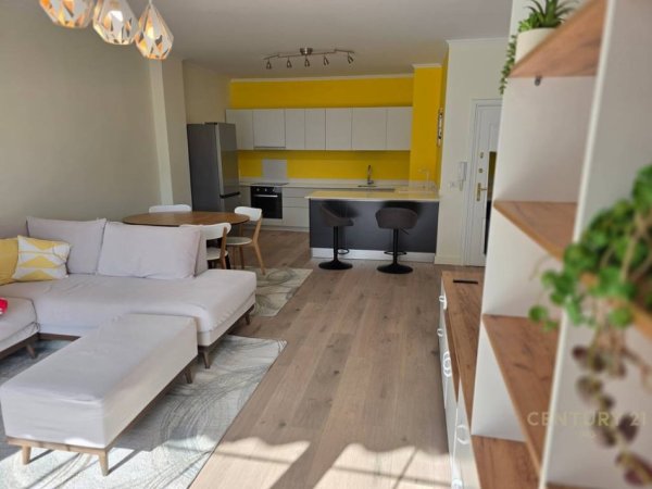 Tirane, jepet me qera apartament 1+1 Kati 4, 85 m² 1.000 € (LICEU ARTISTIK)