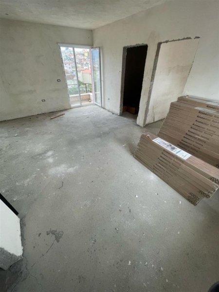 Tirane, shitet apartament 1+1+Ballkon Kati 6, 75 m² 102.000 € (SELITE)