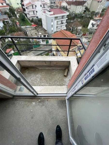 Tirane, shitet apartament 1+1+Ballkon Kati 6, 75 m² 102.000 € (SELITE)