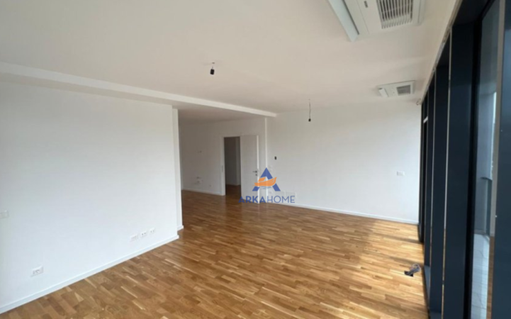 JEPET ME QERA ZYRE Kati 7, 136 m² 1.400 € (GENER 2,RRUGA E KOSOVAREVE)