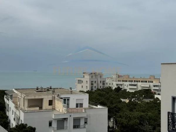 Durres, shitet apartament 2+1+Ballkon Kati 7, 100 m² (GOLEM)
