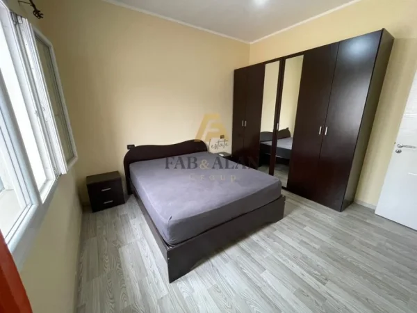 Tirane, shitet Vile 2 Katshe , 400.000 € (SAUK)