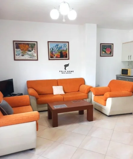 Tirane, jepet me qera apartament 1+1+Ballkon Kati 5, 95 m² 530 € (JORDAN MISJA)