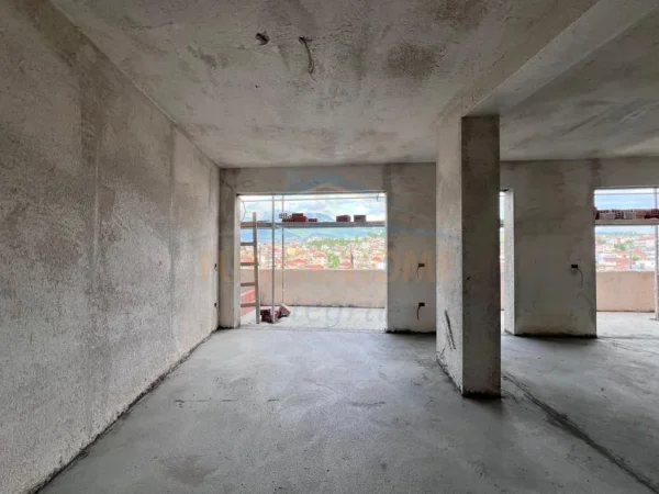 Tirane, shitet apartament 1+1 Kati 7, 69 m² 142.000 € (Ish Tregu Elektrik, Tiranë.)