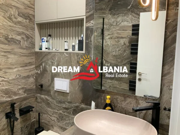 Tirane, shitet apartament 2+1+Ballkon Kati 5, 119 m² 300.000 € (Ne Ali Dem - ID 41211852)