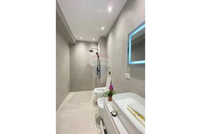 Tirane, jepet me qera apartament 1+1 Kati 0, 550 € (Kodra e Diellit 2)