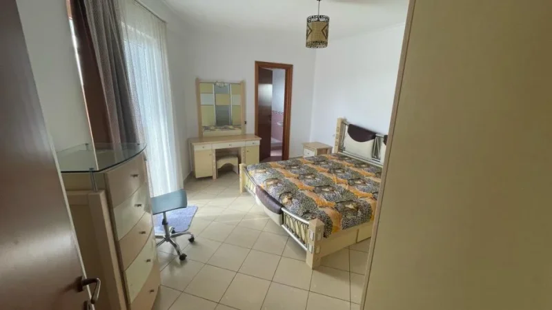 Tirane, jepet me qera apartament 2+1 Kati 5, 100 m² 450 € ( JEPET ME QERA APARTAMENT 2+1 – RRUGA E DIBRËS!)