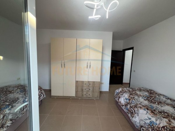 Tirane, shitet apartament 2+1+Ballkon Kati 6, 81 m² 199.155 € (Xhamllik)