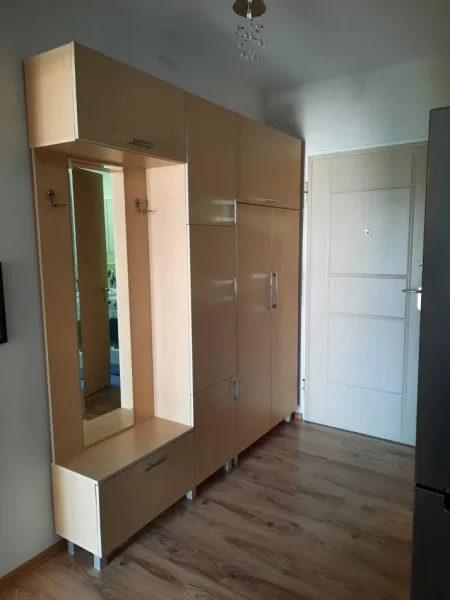 Tirane, jepet me qera apartament 1+1 Kati 2, 63 m² 450 € (Qytet Studenti)