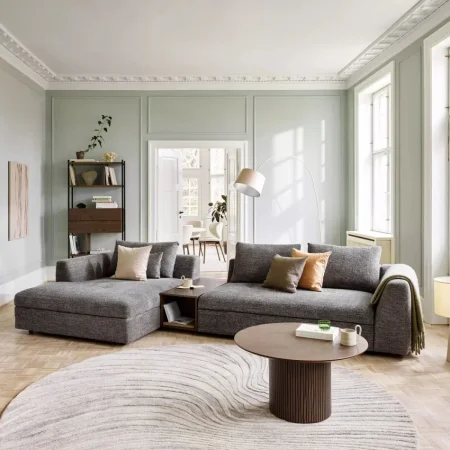 Tirane, jepet me qera apartament 2+1+Ballkon Kati 4, 114 m² 800 € (ZOGU I ZI)