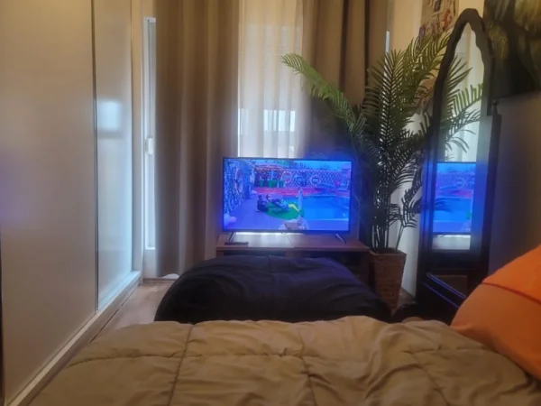 Tirane, shitet apartament 2+1+Ballkon Kati 8, 82 m² 128.000 € (Rruga Pasho Hysa)