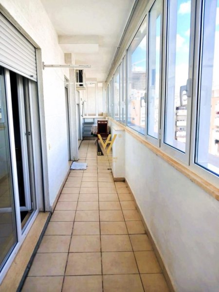 Tirane, jepet me qera apartament 1+1+Ballkon Kati 5, 75 m² 530 € (RRUGA JORDAN MISJA)