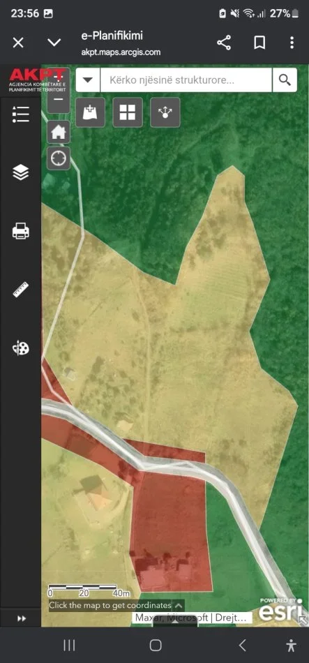 SHITET: 🟤 Tokë Vreshtë Në Kashar ( Buzë Liqenit të Kusit / Kasharit )📍Sip. 9000 m² ( Tokë e Verdhë) 520,000€😮