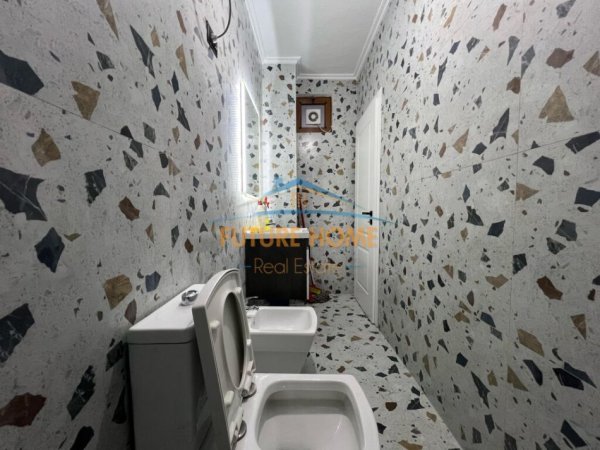 Tirane, shitet apartament 2+1+Ballkon Kati 3, 100 m² 155.000 € (Rruga Ndre Mjeda)