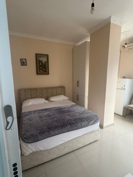 Tirane, jepet me qera garsonier Kati 3, 30 m² 370 € (5 MAJI)