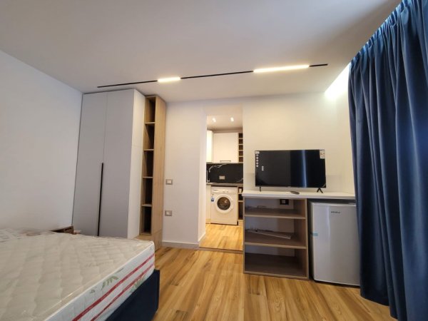Brand New** Studio ( Garsoniere 30m2) ish Rest. Durresi (Rr. Ferit Xhajko, Unaze) ***340eu/muaj***